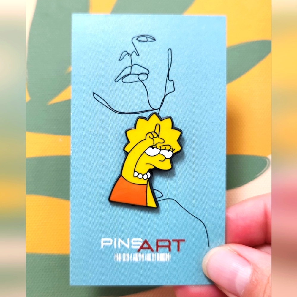 Lisa Simpson the Simpsons Enamel Pin